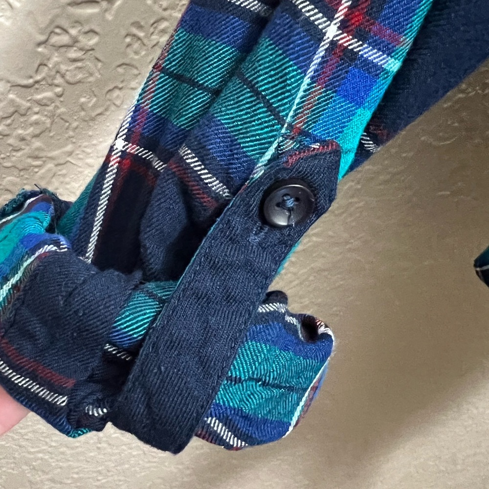 Women Time and Tru L Turquoise Blue Plaid Long Sleeve Flannel Shirt Item WB04